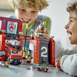 LEGO® City Brandstation med Brandbil, 873 delar/ 1 förp.