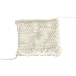 Melbourne ullgarn, L: 92 M, råvit, 50 g/ 1 nystan
